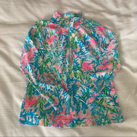 Lilly Pulitzer Popover in Coral Bay - Picture 1 of 1